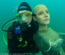 Divers
